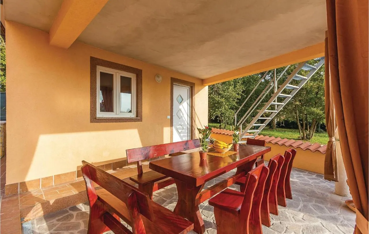 Nice Home In Liznjan With Outdoor Swimming Pool Holiday home